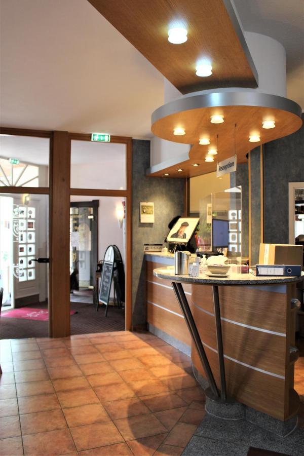 Hotel Schloemer Клопенбург Екстериор снимка