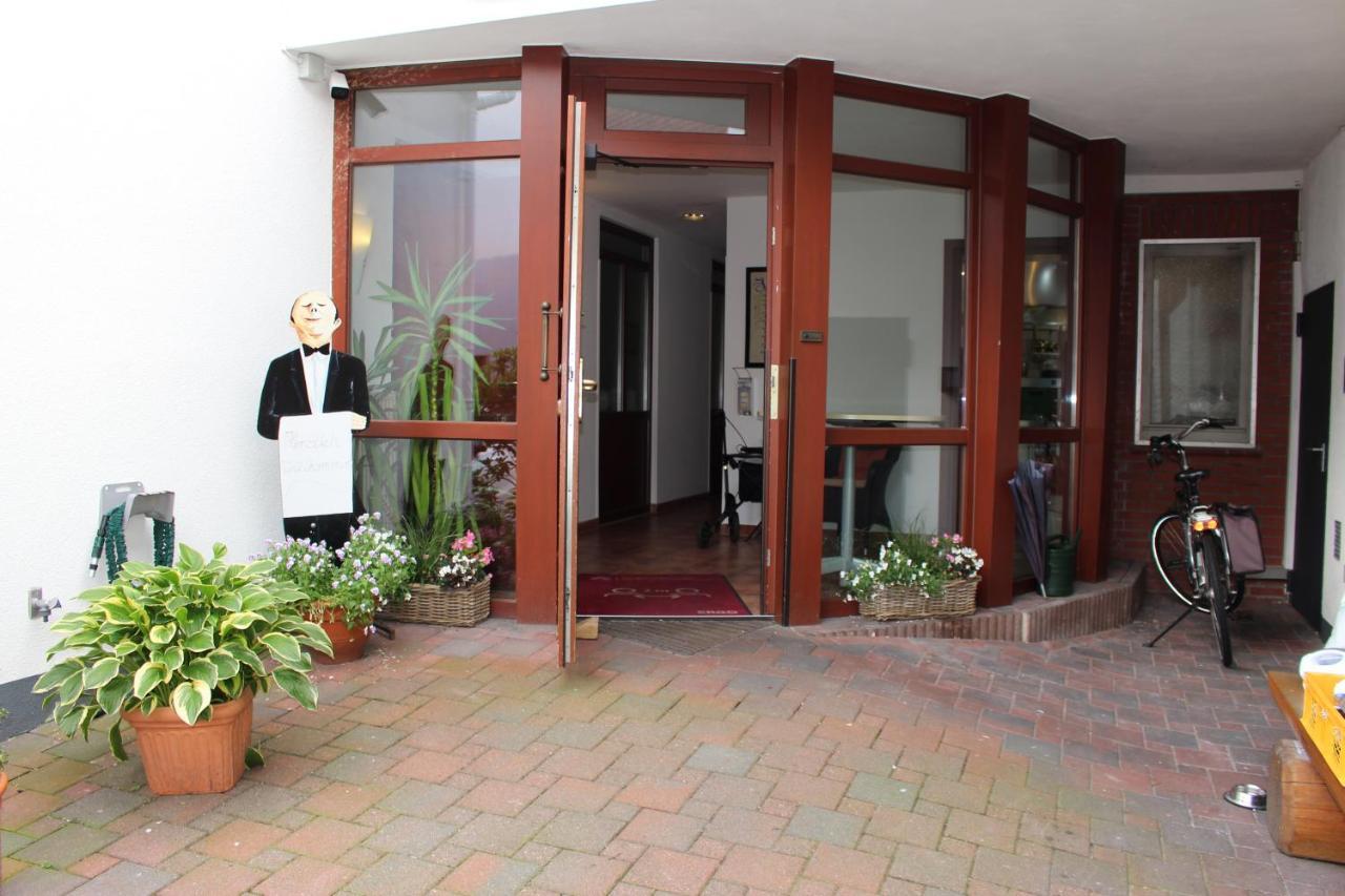 Hotel Schloemer Клопенбург Екстериор снимка