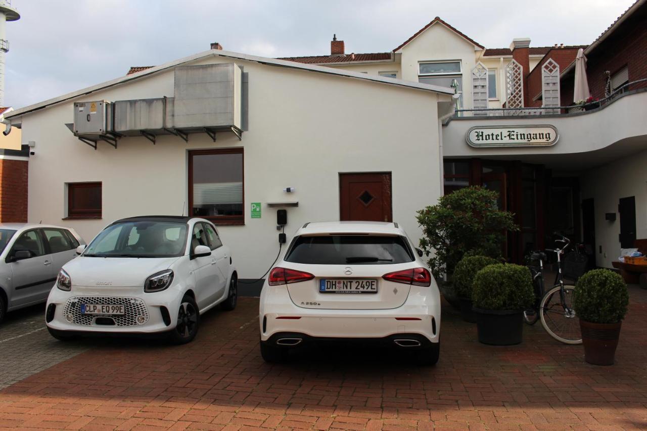 Hotel Schloemer Клопенбург Екстериор снимка