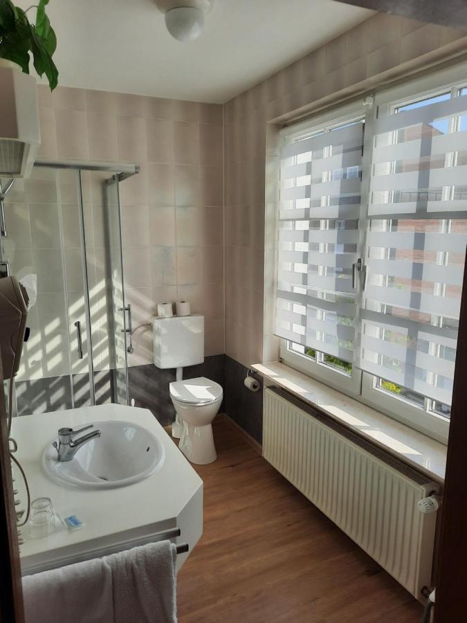 Hotel Schloemer Клопенбург Екстериор снимка